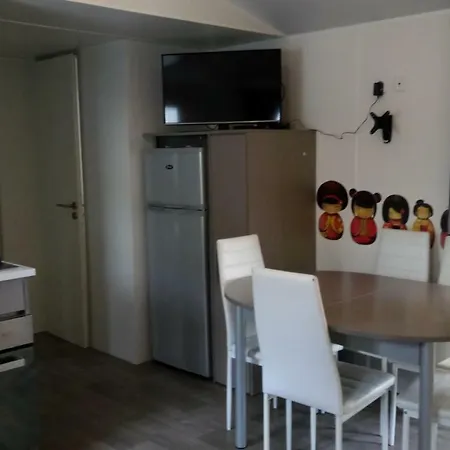 Prázdninový areál Mobilhome 4 Village 4etoiles Les Mathes