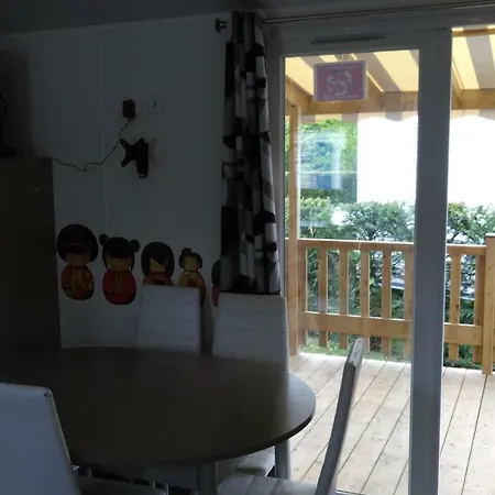 Mobilhome 4 Village 4etoiles פארק נופש 4*