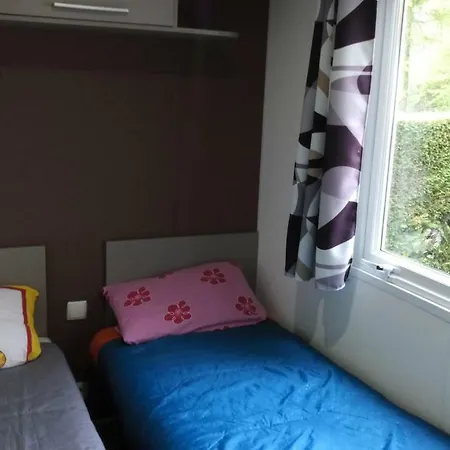 Mobilhome 4 Village 4etoiles פארק נופש 4*